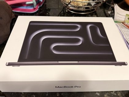 MacBook Air M2 13
